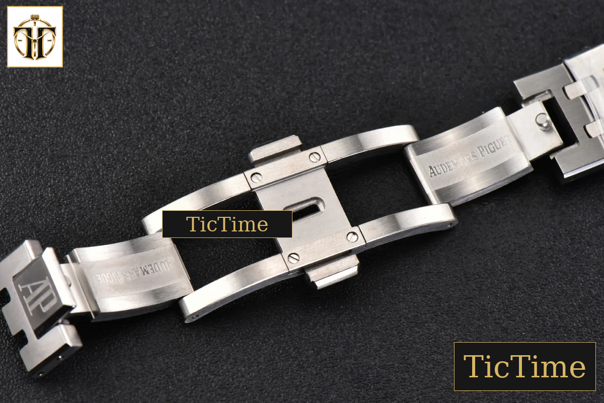 Royal Oak Ladies 33mm 8F White Dial SS Bracelet Swiss Quartz — foto 28