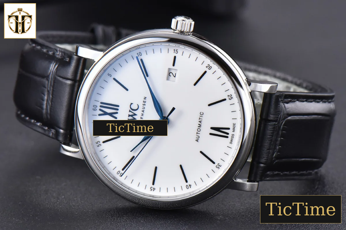 Portofino ‘150 Years’ 40mm V7F White Dial Blue Markers Black Leather Strap / A2892 — foto 10