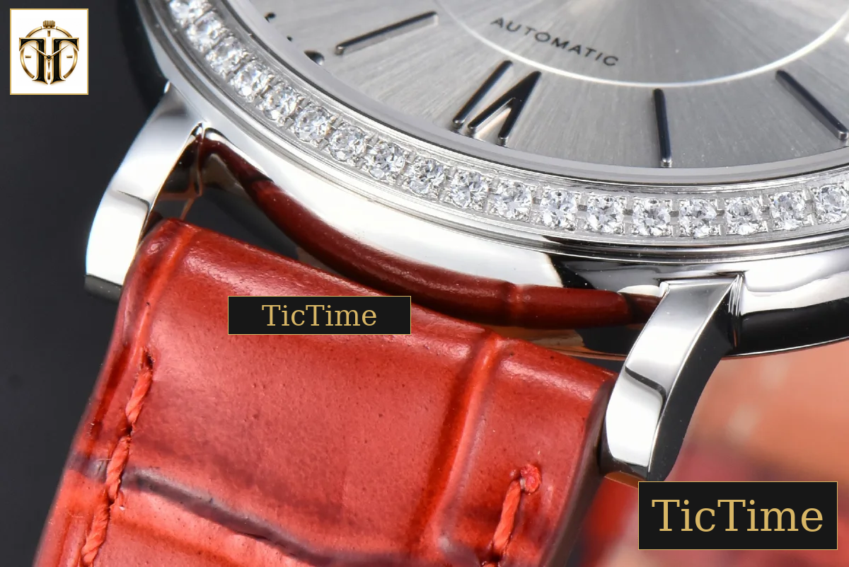 Portofino 37mm V7F Diamond Silver Dial Silver Marker Red Leather Strap A2892 — foto 10