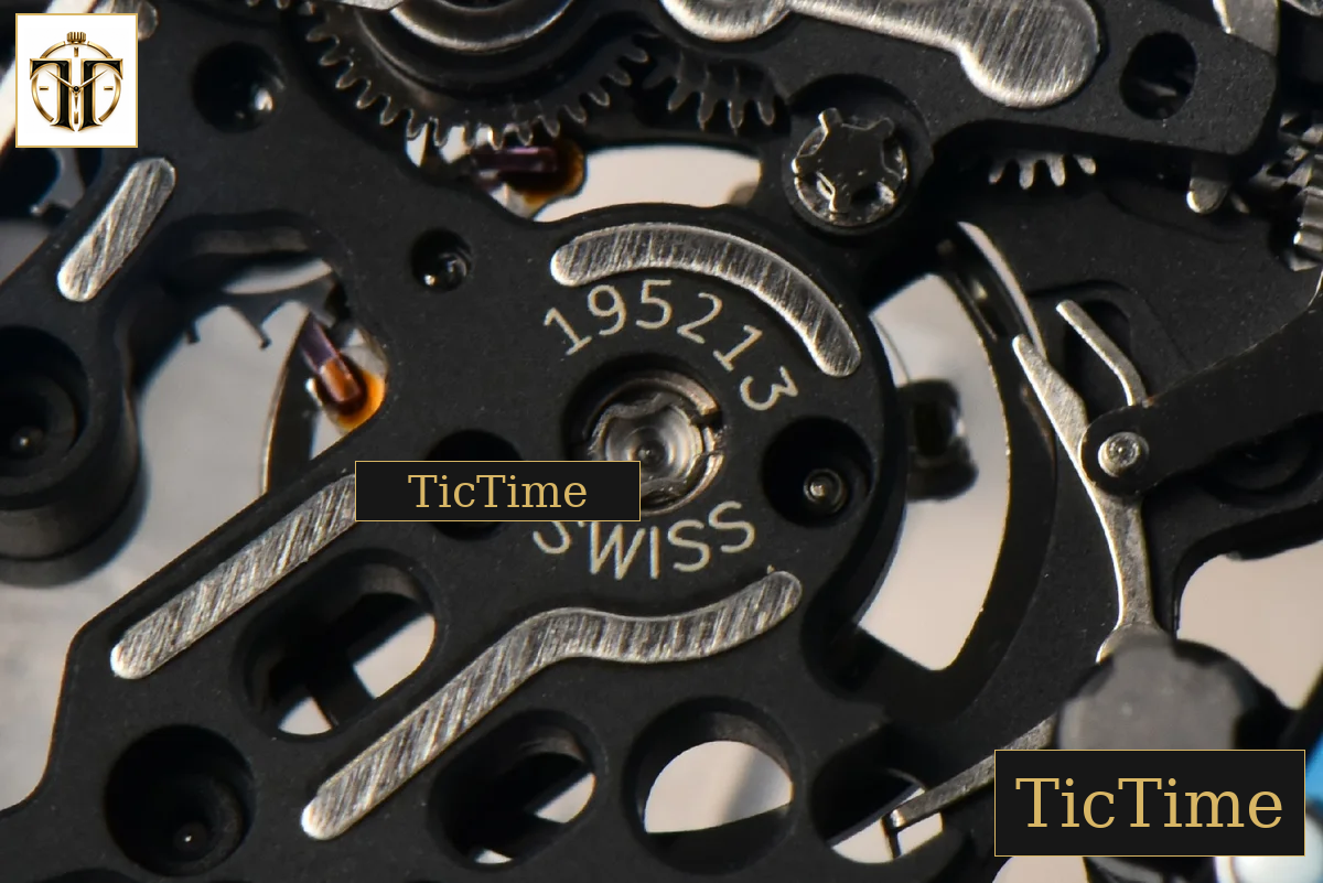 RM055 42.7mm APSF Blue Skeleton Dial Black Bezel Blue Crown White Rubber Strap RMUL2 — foto 9