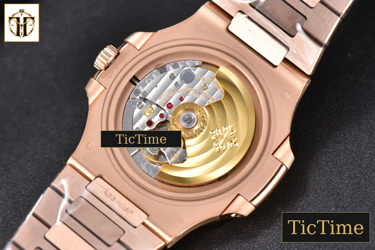 Nautilus 5711/1R PPF White Textured Dial RG Bracelet V5 324CS — foto 21