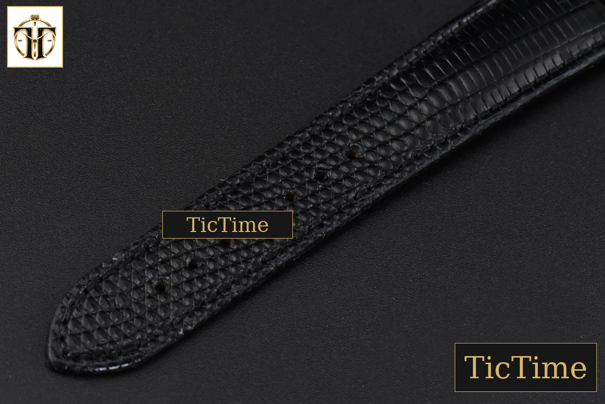 Tank Must Large 33.7×25.5mm K11F White Dial Black Croc Texture Strap Quartz — foto 23