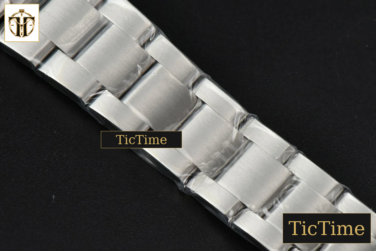 Oyster Perpetual 114300 39mm BPF Black Dial SS Bracelet A2824 — foto 21