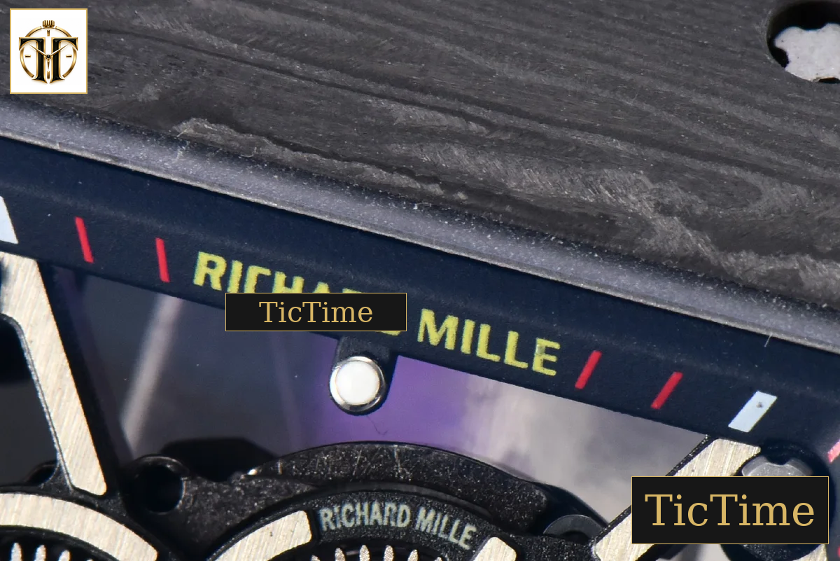RM035-02 42mm T+F Black Forged Carbon Skeleton Dial Green Crown Purple Rubber Strap RMUL2 — foto 5