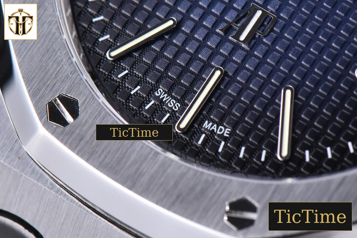 Royal Oak Gradient 15202IP 39mm XF Blue Dial SS Bracelet A2121 — foto 8