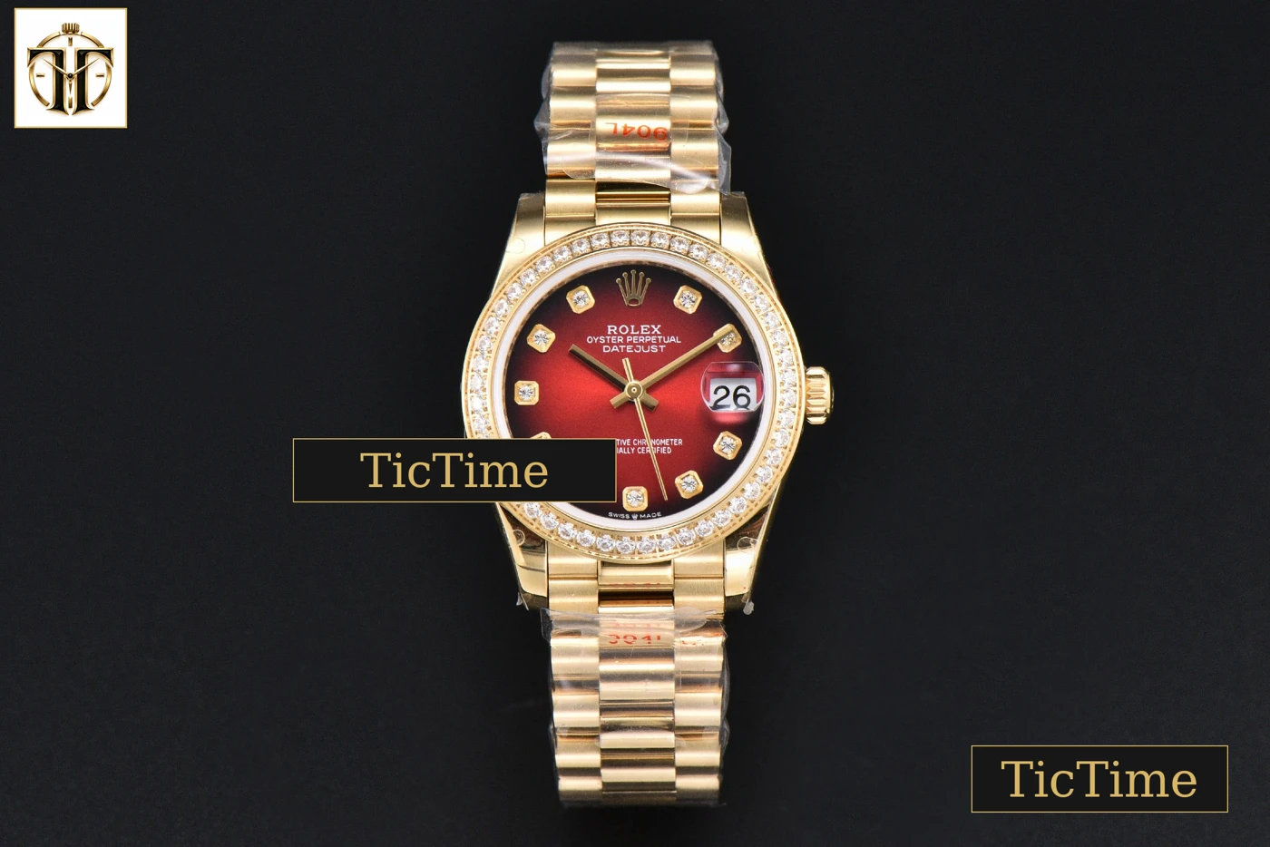 Vista frontal — DateJust 31mm GMF YG Diamond Bezel Red Dial Diamond Marker President Bracelet A2824