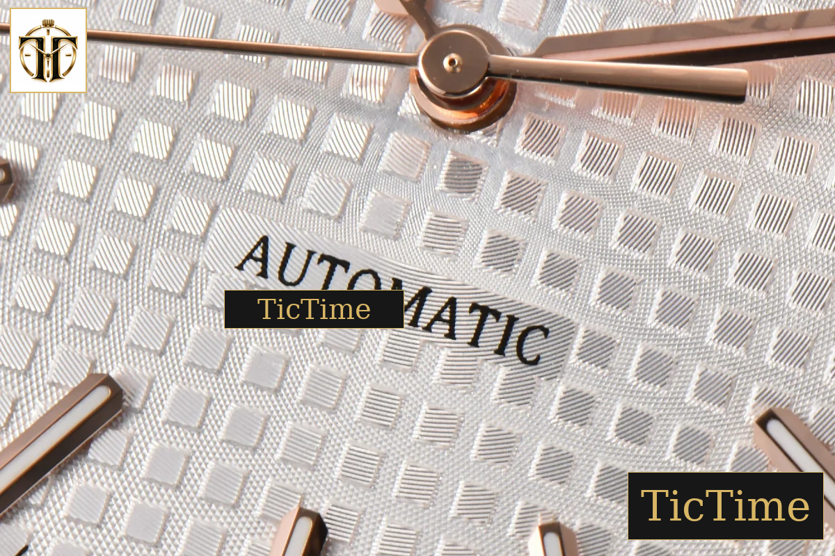 Royal Oak 15400 41mm ZF RG White Textured Dial RG Bracelet SA3120 — foto 7