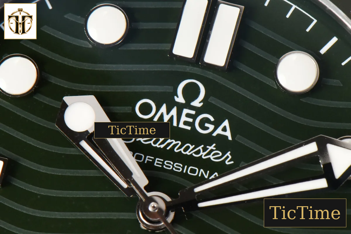 Seamaster Diver 300M 42mm VSF Green Ceramic Green Dial Green Rubber Strap VS8800 — foto 5