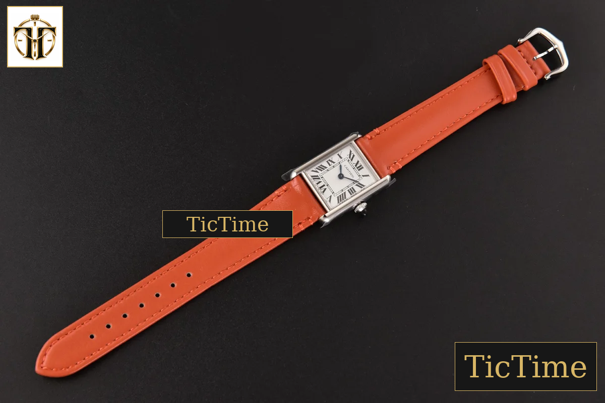 Tank Must Small 29.5×22mm K11F White Dial Orange Smooth Strap Quartz — foto 25
