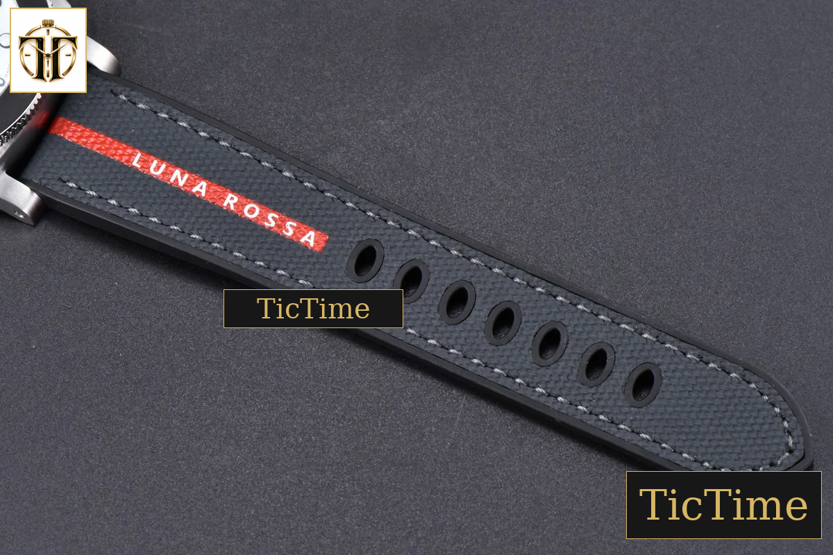 Submersible Luna Rossa PAM1565 42mm VSF Blue Dial Gummy Strap P900 — foto 25