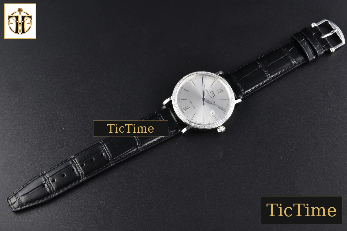 Portofino 40mm V7F Diamond Silver Dial Black Leather Strap A2892 — foto 31