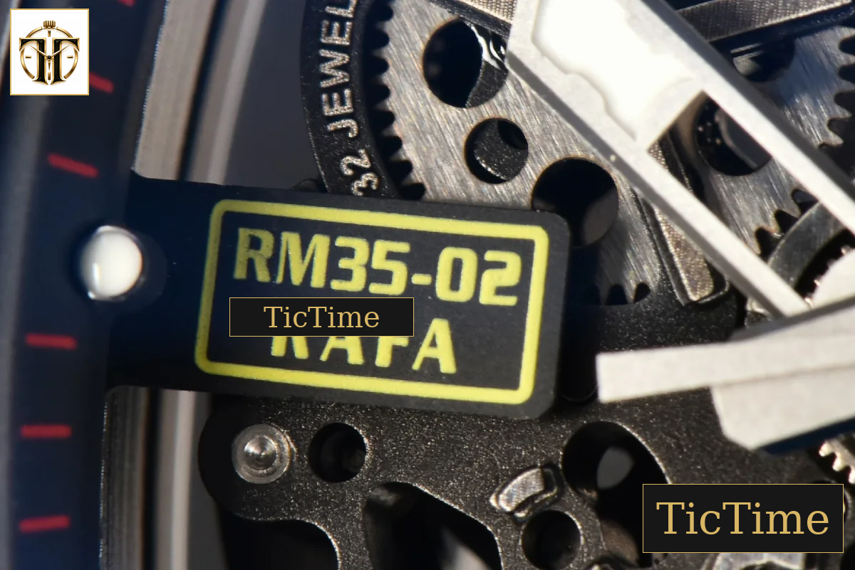 NTPT RM035-02 42mm ZF Skeleton Dial White Rubber Strap NH05A — foto 8