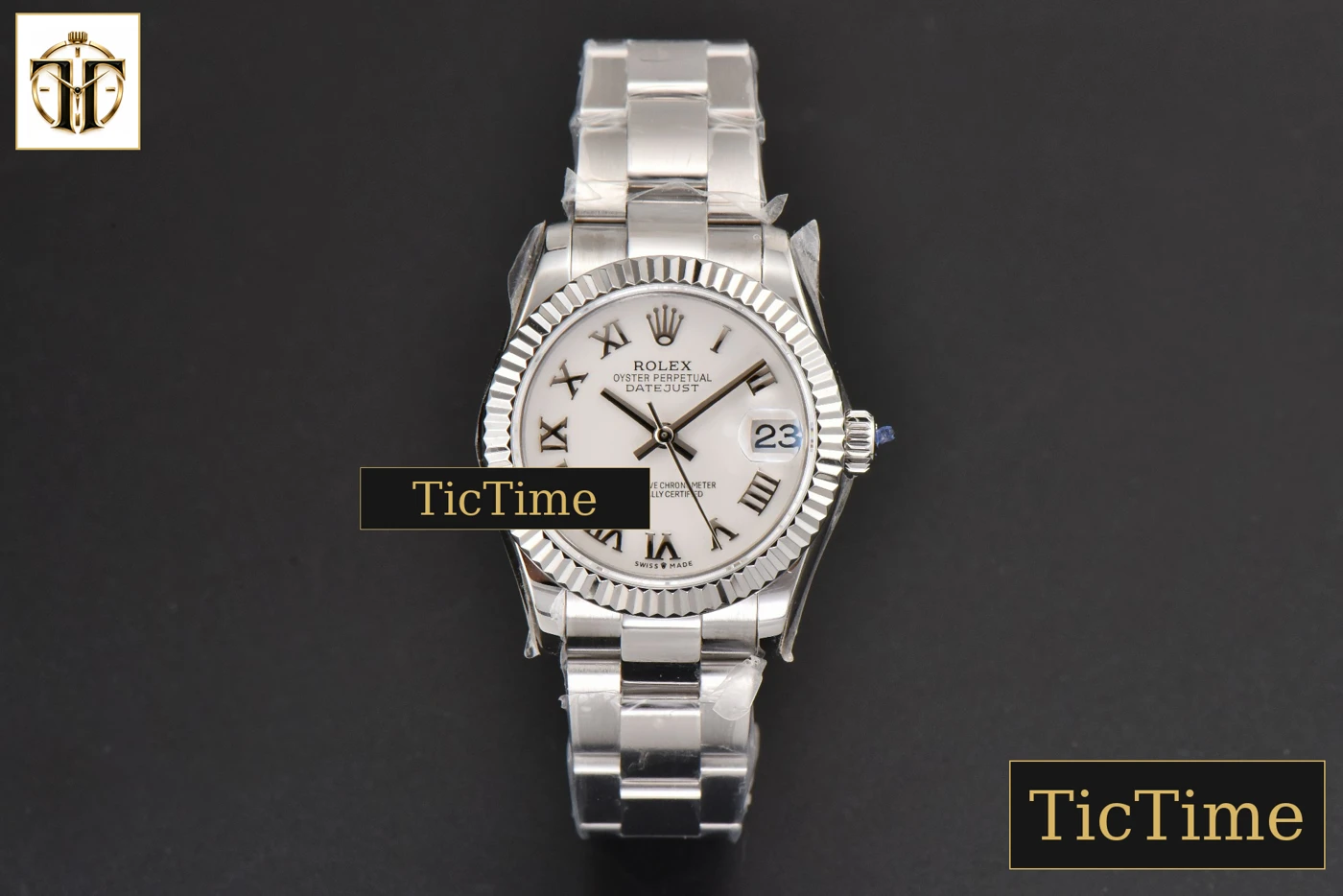 Vista frontal — DateJust Ladies 904L 31mm WF White Dial Roma Marker Oyster Bracelet A2671