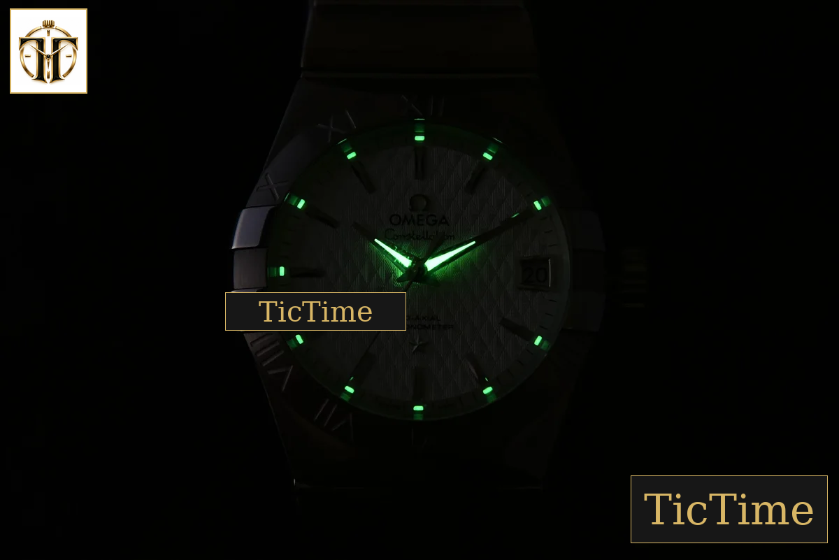 Constellation 38mm VSF White Textured Dial SS Bracelet A8500 — foto 28
