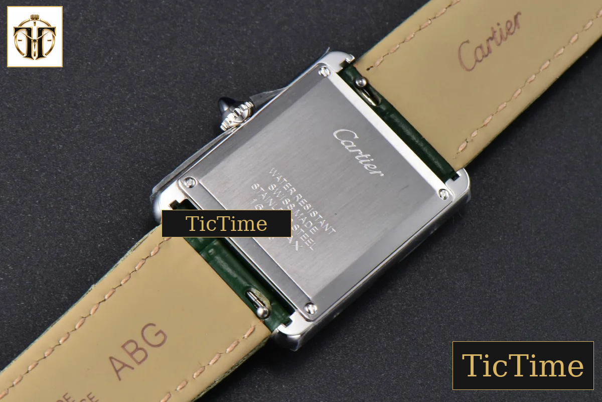Tank Must Large 33.7×25.5mm K11F Diamond Bezel Green Dial Green Leather Strap Quartz — foto 12