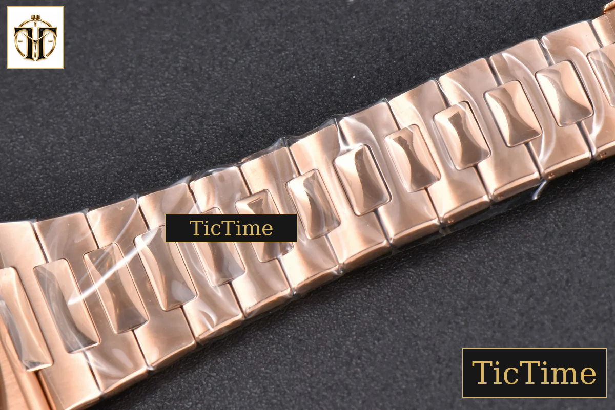 Nautilus 5711/1R PPF White Textured Dial RG Bracelet V5 324CS — foto 30