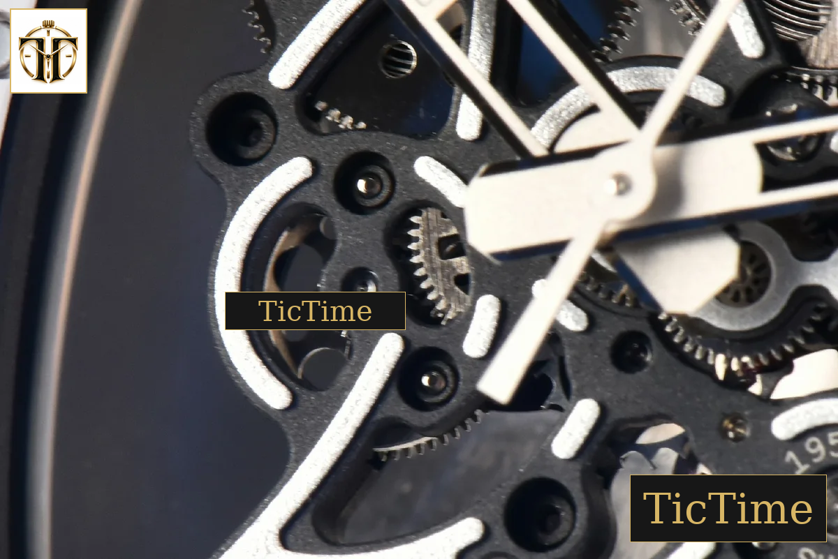 NTPT RM055 43mm ZF White/Pink Bezel White Crown White Rubber Strap V6 RMUL2 — foto 9
