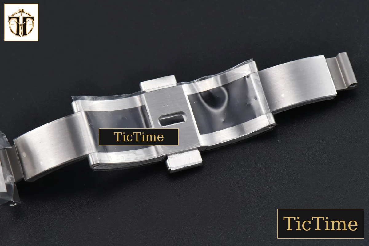 Royal Oak Ladies 67651ST 33mm ZF SS Diamond Black Dial SS Bracelet Quartz — foto 27