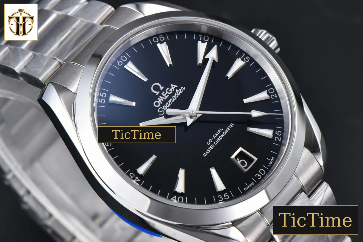 Aqua Terra 150M 41mm VSF SS Black Smooth Dial Silver Hand SS Bracelet A8900 — foto 11
