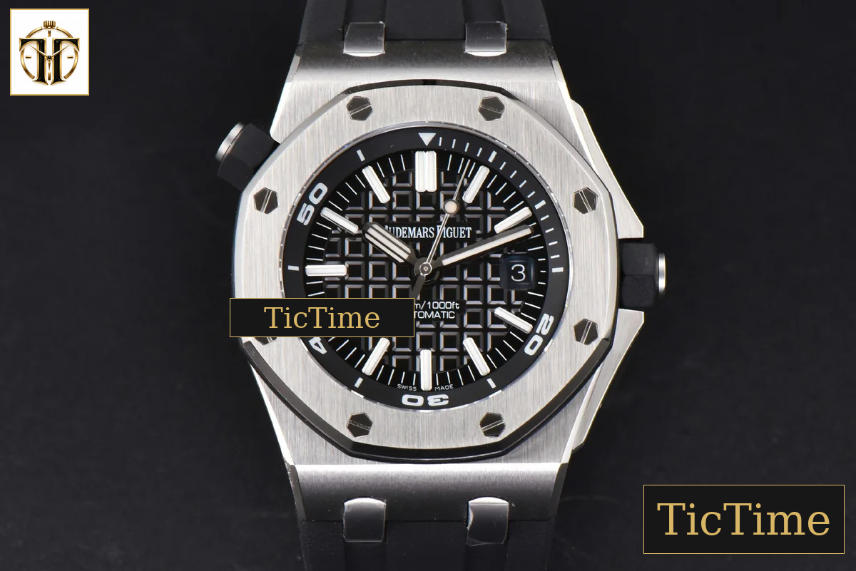 Royal Oak Offshore Diver 15710 42mm APSF Black Dial Black Rubber Strap SA3120 — foto 2