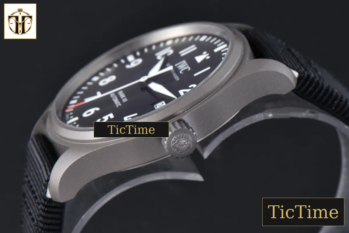Mark XX Ti Case IWC328201 40mm V7F Black Dial Black Leather Strap A2892 — foto 10