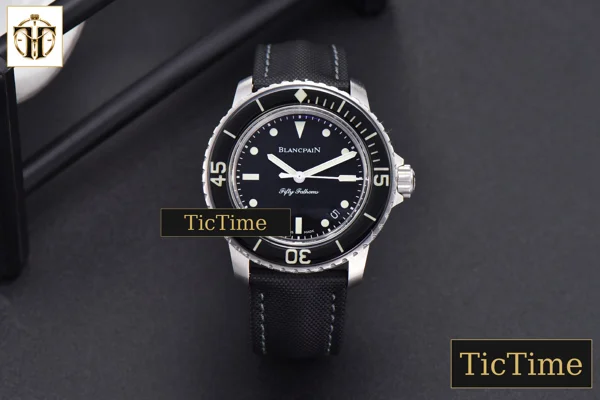 Foto frontal — Fifty Fathoms 45mm Custom Made A2836