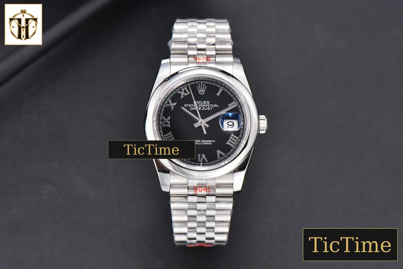 Vista frontal — DateJust 36mm GMF SS Smooth Bezel Black Dial Roma Marker Jubilee Bracelet VR3235