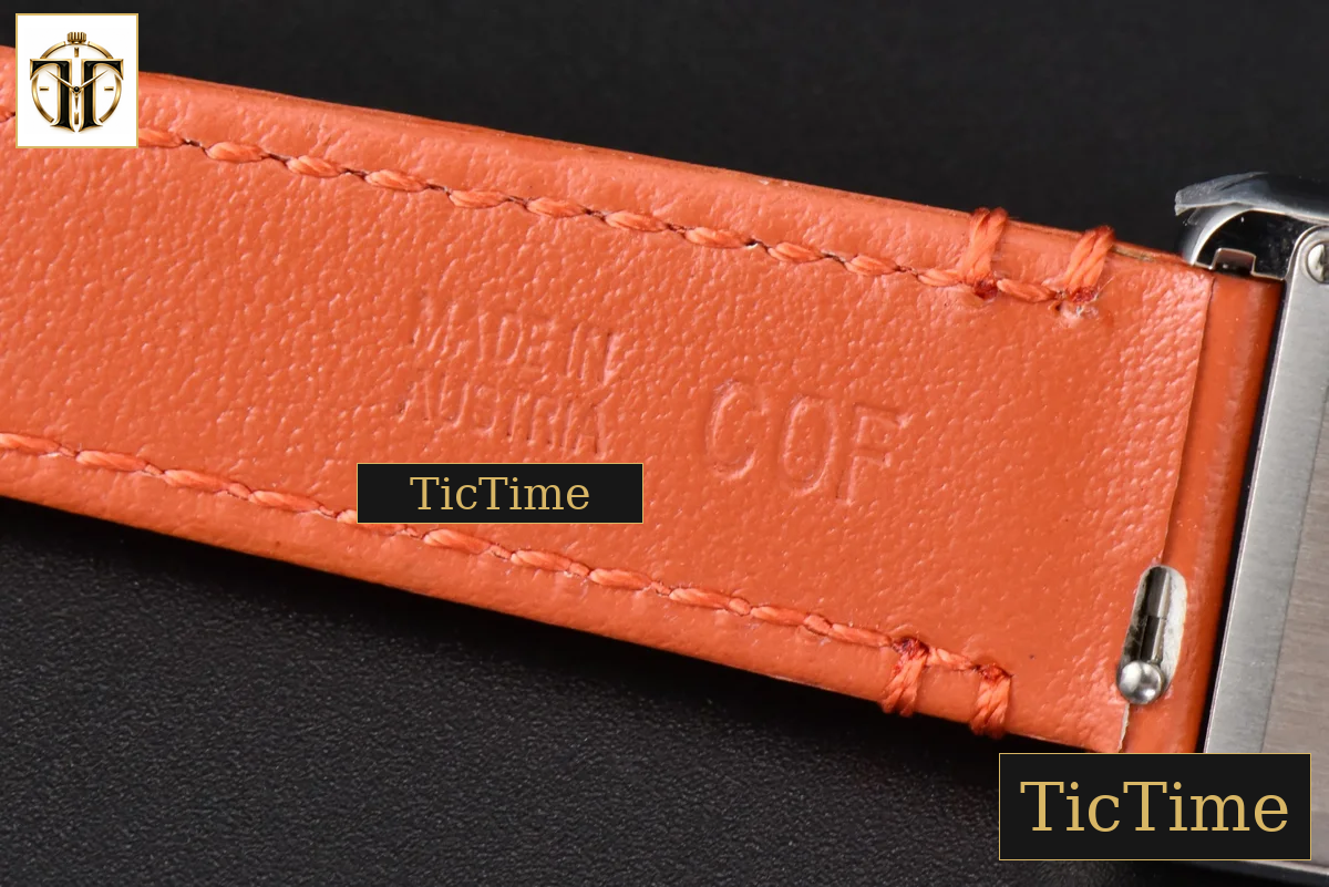 Tank Must Small 29.5×22mm K11F White Dial Orange Smooth Strap Quartz — foto 24
