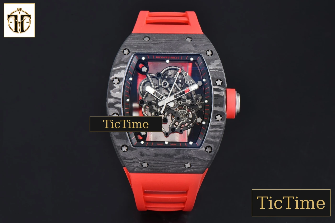 Vista frontal — Ti Case RM055 42.7mm APSF Black Skeleton Dial Black Bezel Red Crown Red Rubber Strap RMUL2