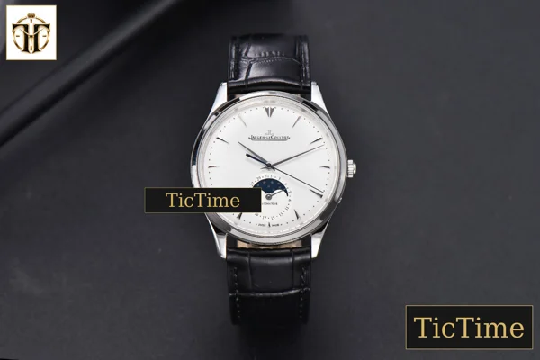 Foto frontal — Master Ultra Thin Moon 1368420 39mm YLF SS White Dial Black Leather Strap A925