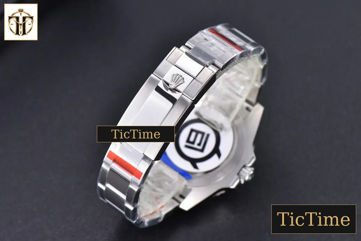 GMT Master 116710LN 40mm V9F Black Dial Black Bezel Oyster Bracelet A3186 — foto 30