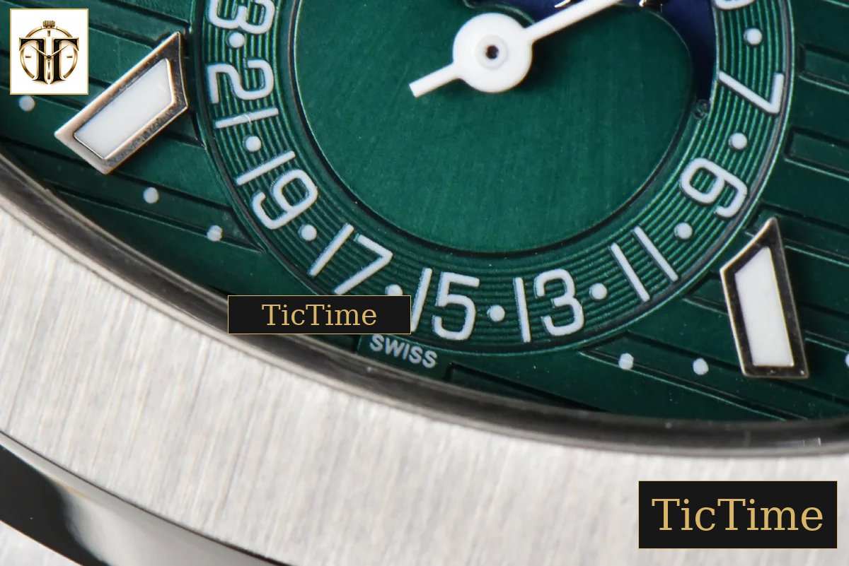 Nautilus 5740 40mm TWF Green Dial SS Bracelet A240 — foto 9