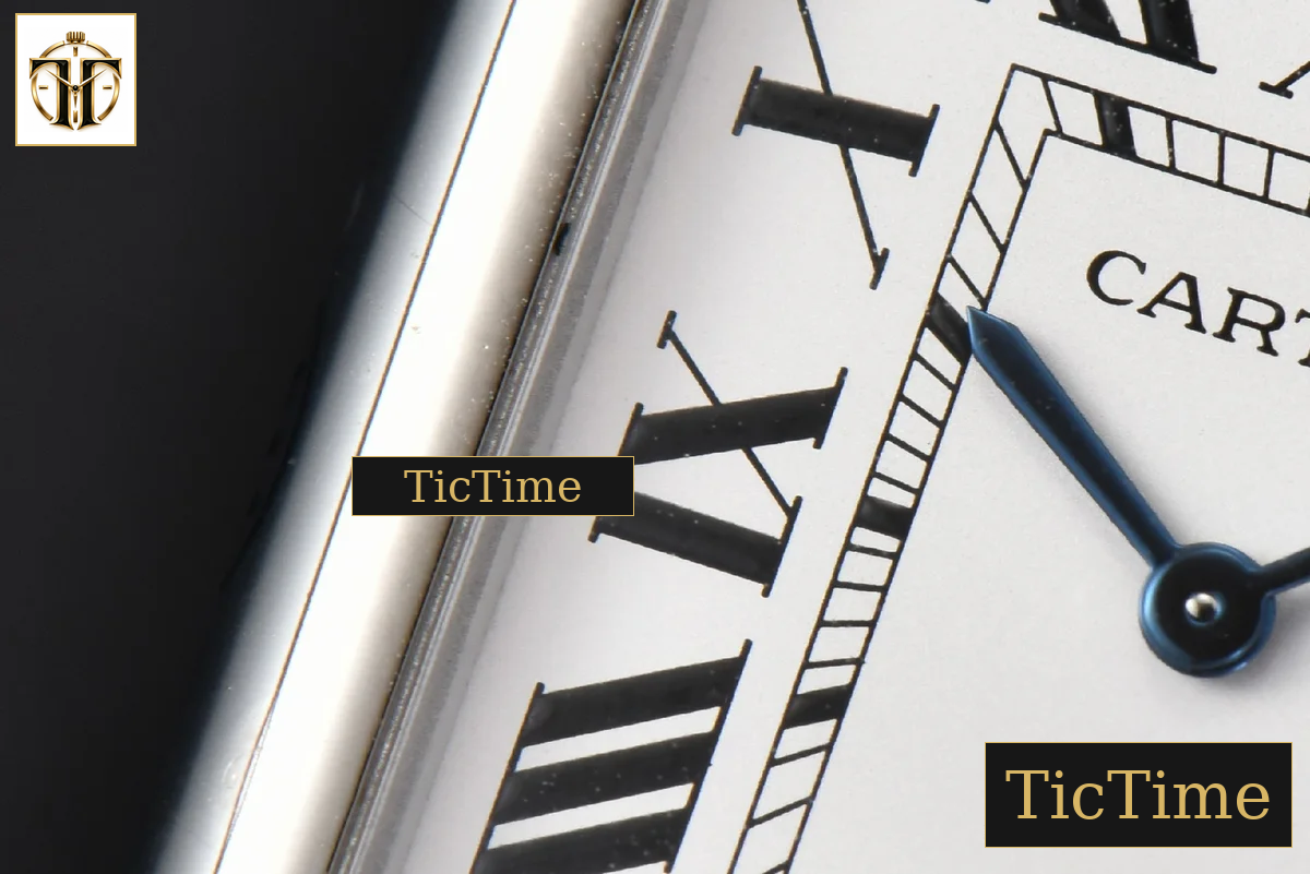 Tank Must Large 33.7×25.5mm K11F White Dial Black Litchi Grained Strap Quartz — foto 5