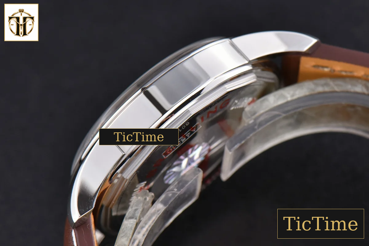 Transocean Day & Date 43mm V7F Silver Dial Brown Leather Strap CA145 — foto 13