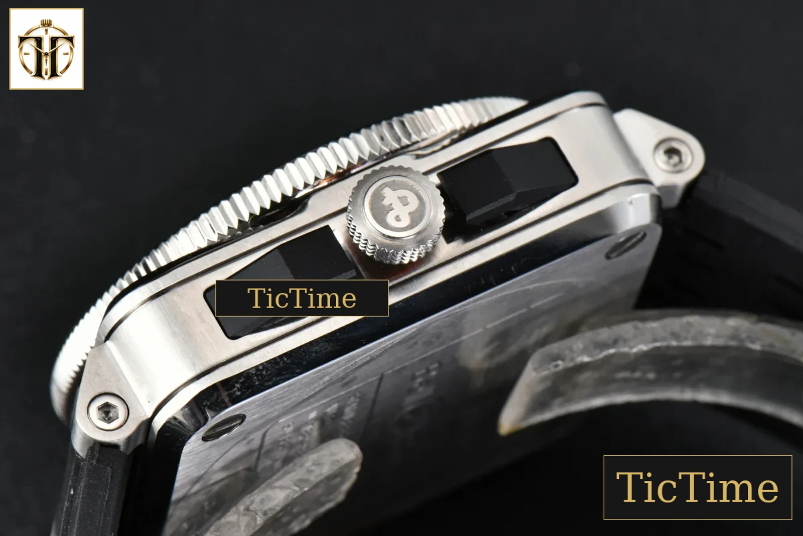 Vintage 03-94 Chronograph 42mm BRF Stainless steel Black Rubber Strap — foto 14