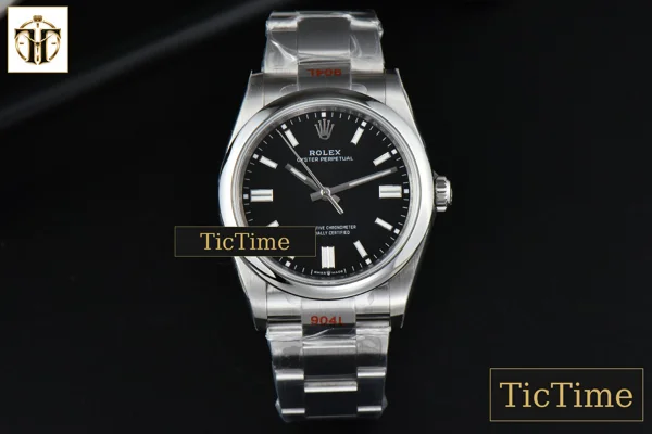 Foto frontal — Oyster Perpetual 126000 36mm EWF Black Dial SS Bracelet A3230