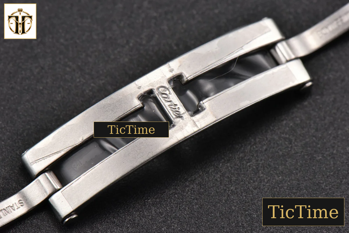 Tank Must Small 29.5mmx22mm K11F White Dial SS Bracelet Ronda Quartz — foto 26
