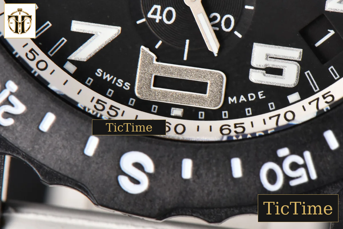 Endurance Pro 44mm OF White Chronometer Dial White Rubber Strap Swiss Quartz — foto 11