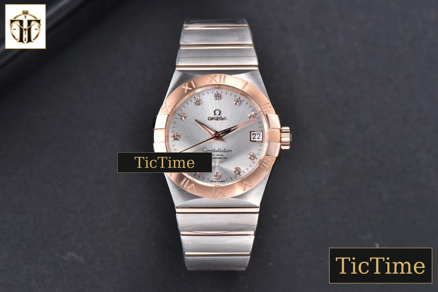Vista frontal — Constellation 38mm VSF SS/RG Silver Dial Diamonds Markers SS/RG Bracelet A8500