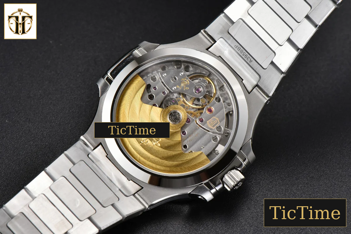 Nautilus Ladies 7118 35mm 3KF White Dial SS Bracelet A324 — foto 15