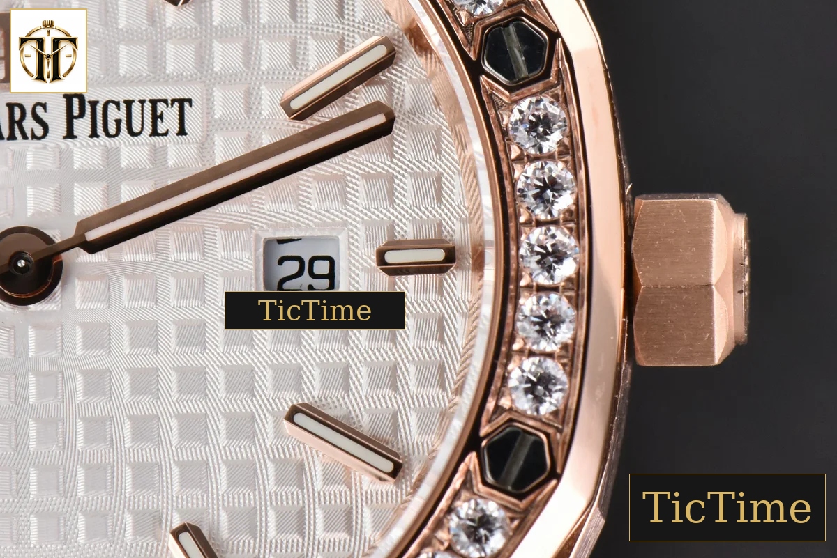 Royal Oak Ladies 33mm 8F RG Diamond White Dial RG Bracelet Swiss Quartz — foto 10