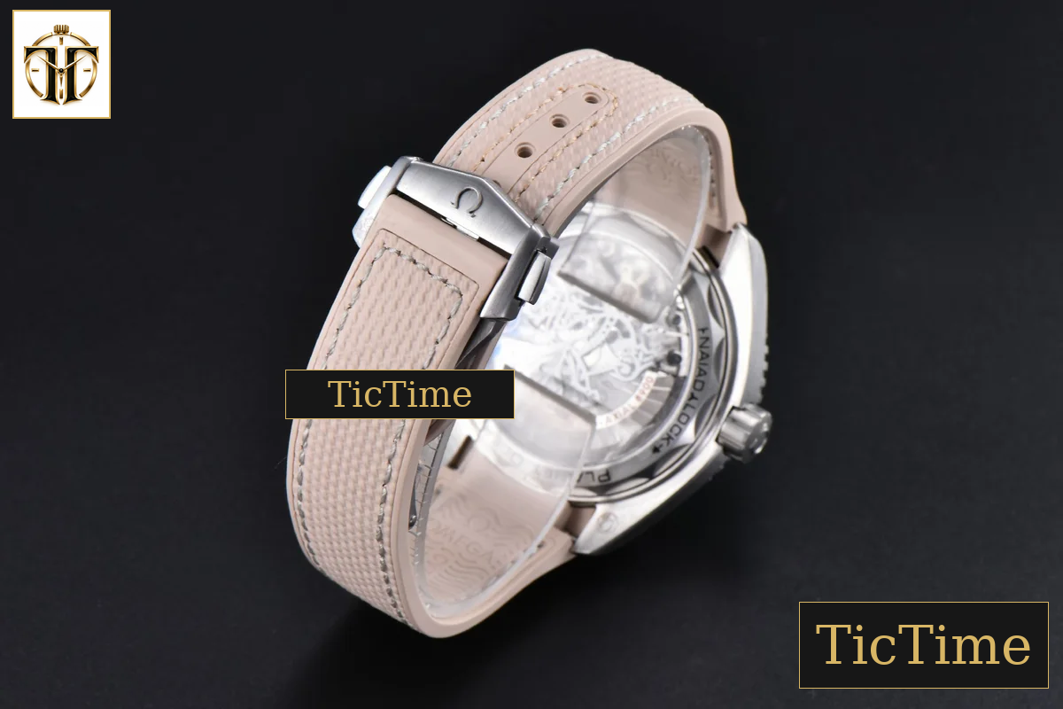 Planet Ocean 43.5mm VSF Brown Salmon Dial Rubber Strap A8900 — foto 37