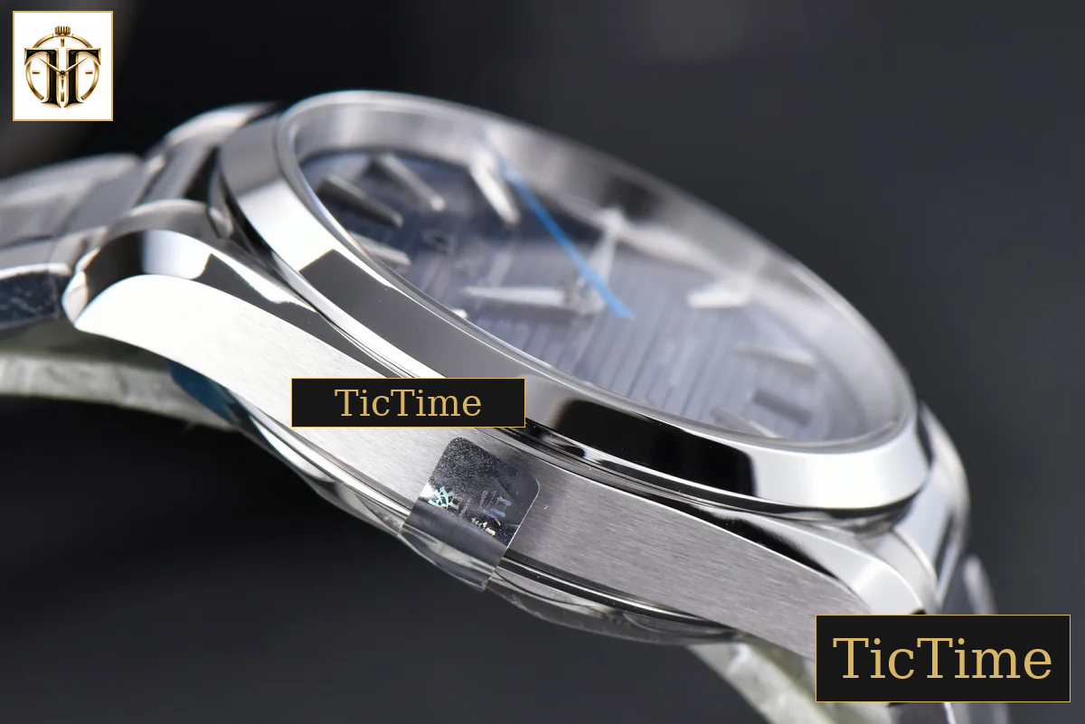 Aqua Terra 150M Light 41mm VSF Blue Dial Blue Hand Silver Markers SS Bracelet A8900 — foto 12