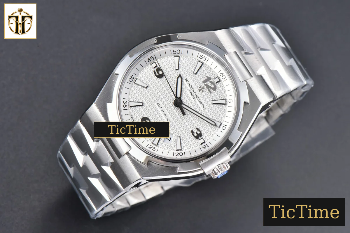 Overseas 47040 42mm PPF White Dial SS Bracelet A1226 — foto 4