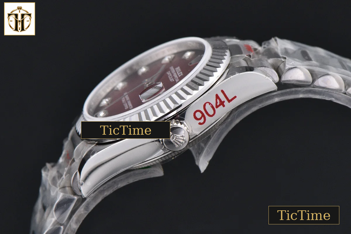 DateJust 904L Fluted Bezel 31mm GMF Red Dial Diamond Marker SS President Bracelet A2824 — foto 12